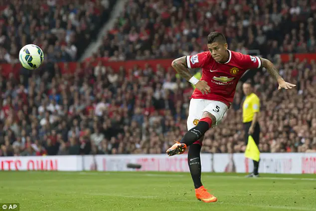 Marcos Rojo to return to Manchester United  after his loan expires