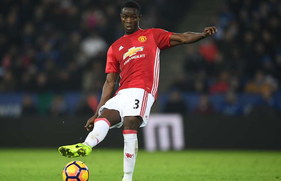 Fulham submit transfer bid for Manchester United centre-back Eric Bailly.