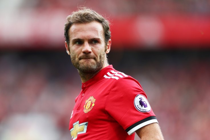 Manchester United midfielder Juan Mata has offered himself to Real Soceidad. 