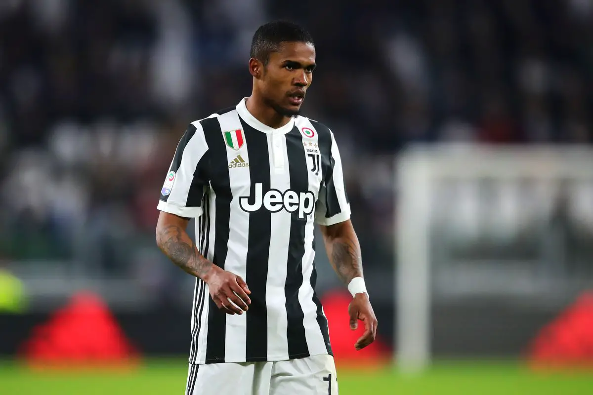 Douglas Costa is on the radars of Manchester United