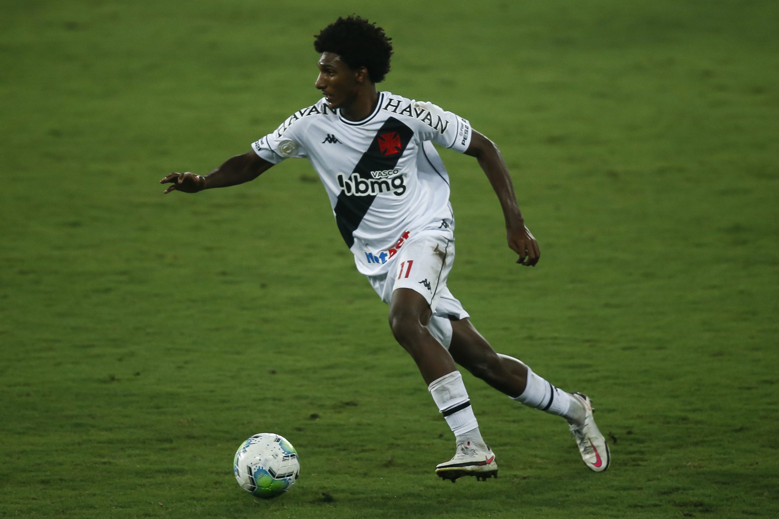 Talles Magno is one of the rising stars in Brazilian football