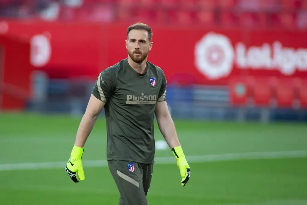 Manchester United are prepared to offer David de Gea in exchange to land Atletico Madrid star Jan Oblak.