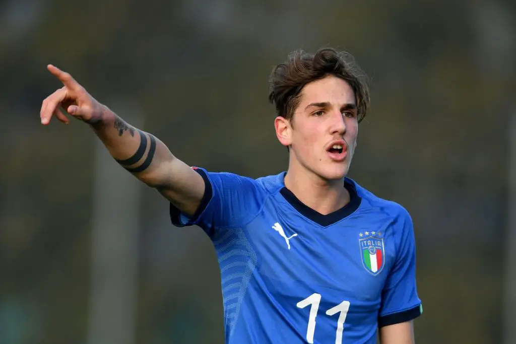 Manchester United are hoping to sign Nicolo Zaniolo on the cheap