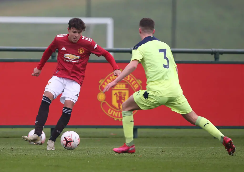 Marc Jurado signs first professional contract with Manchester United