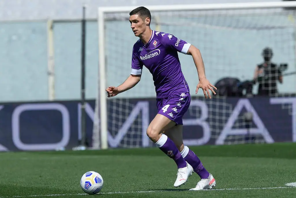 Manchester United could land Fiorentina ace Nikola Milenkovic for around €30-35m this summer.
