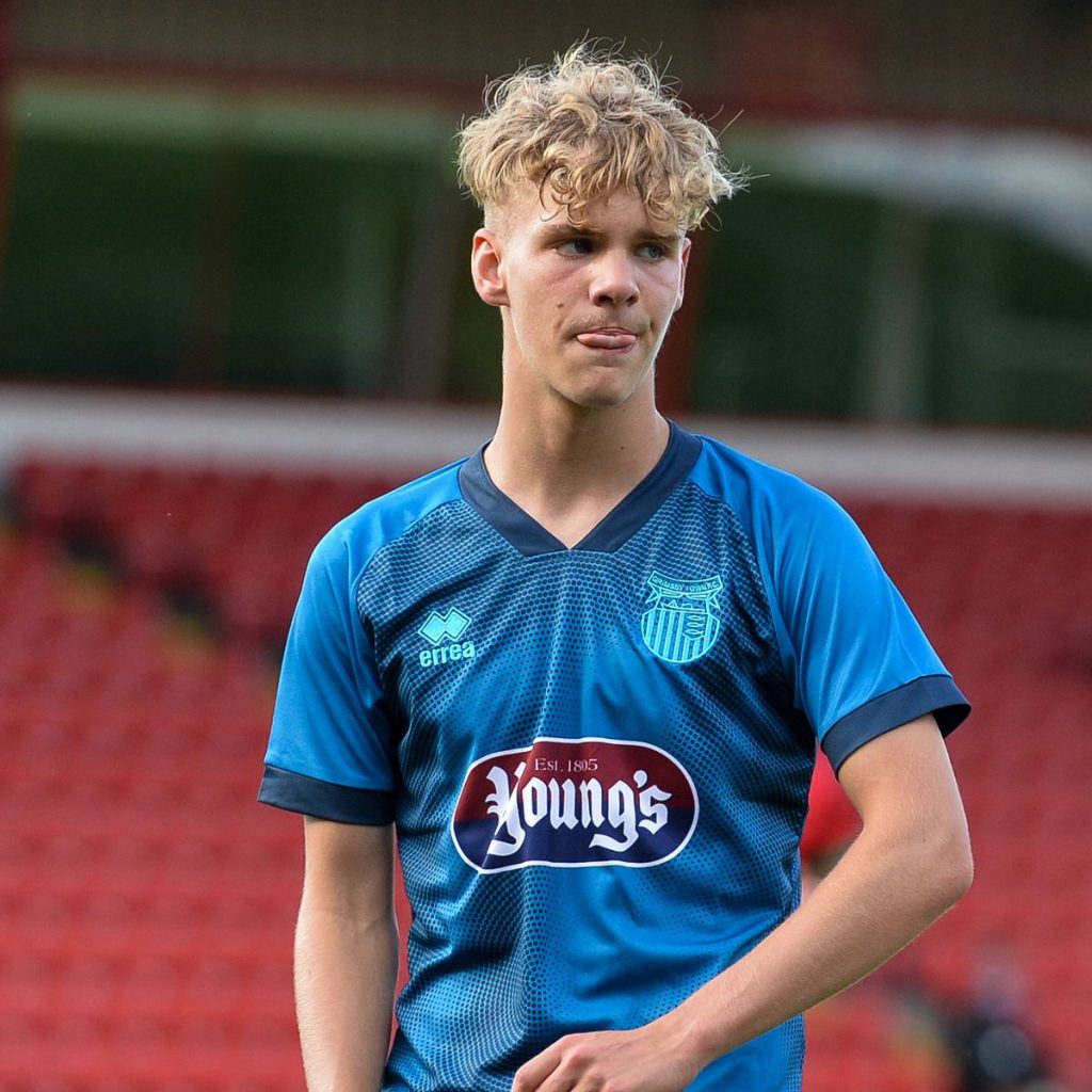 Manchester United will face competition from a number of Premier League teams for Grimsby Town starlet Ben Grist.