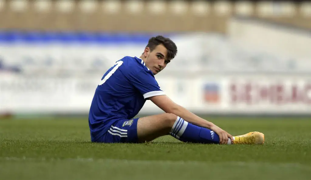 Manchester United are interested in securing Ipswich Town academy youngster Liam Gibbs this summer.