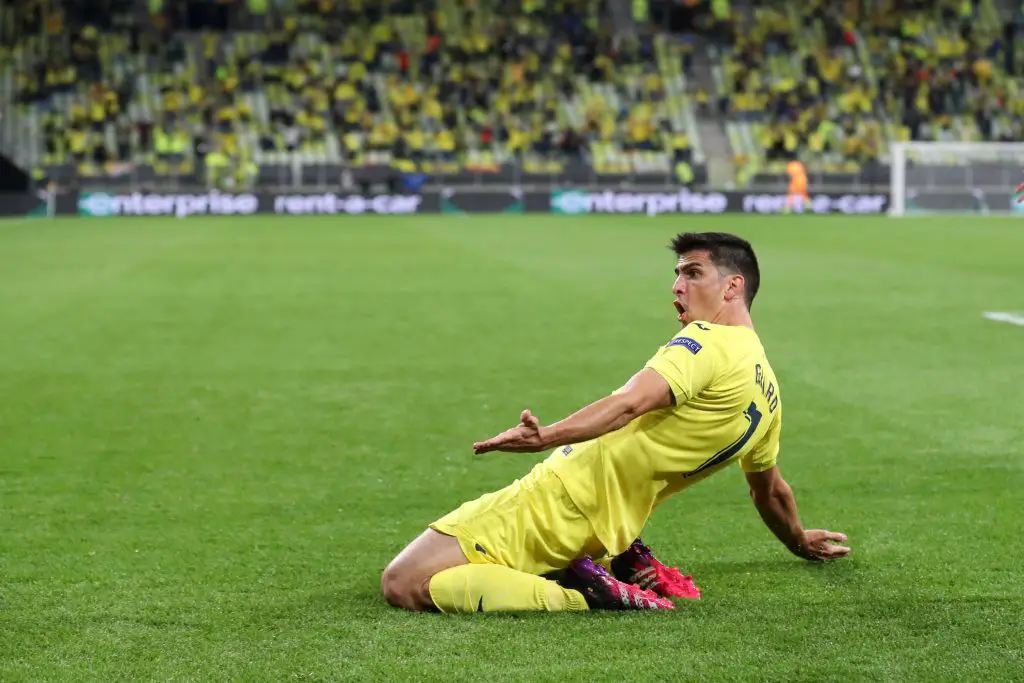 Gerard Moreno celebrates after scoring for Villarreal vs Manchester United in the UEFA Europa League final.