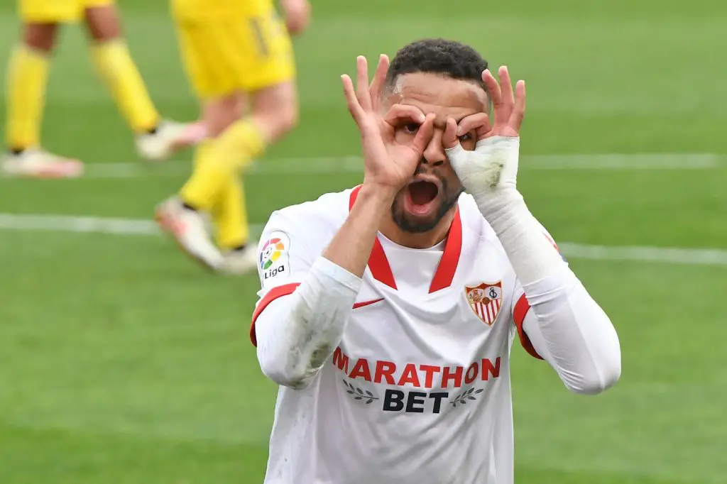 Manchester United learn valuation for Sevilla ace Youssef En-Nesyri amidst Arsenal interest.
