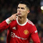 Manchester United players 'fed up' with the uncertainty surrounding the future of Cristiano Ronaldo.
