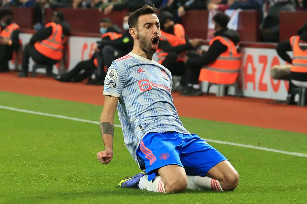 Manchester United star Bruno Fernandes closing in on a new five year deal at the club..