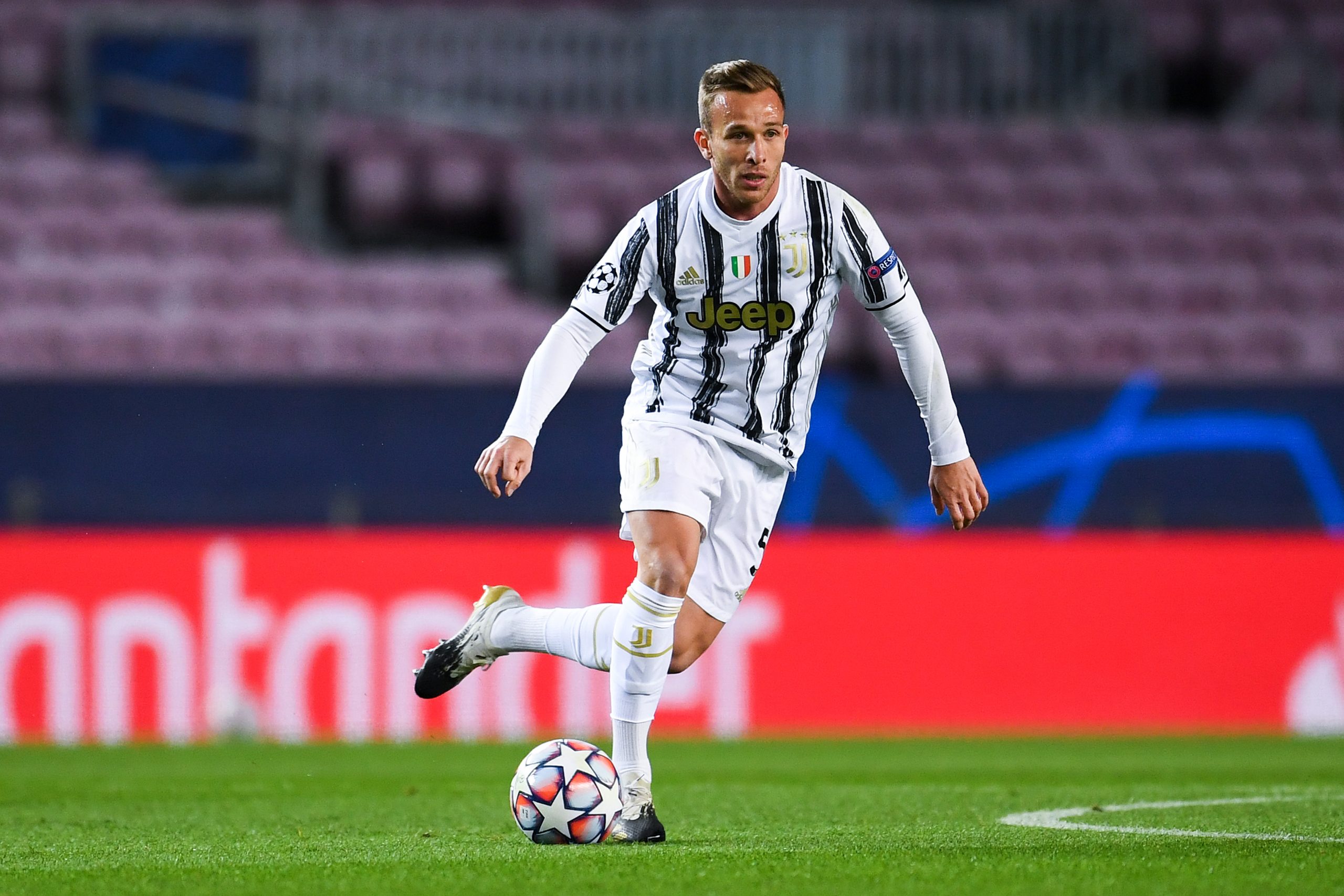 Romano denies Arthur Melo links to Man United. (Photo by David Ramos/Getty Images)