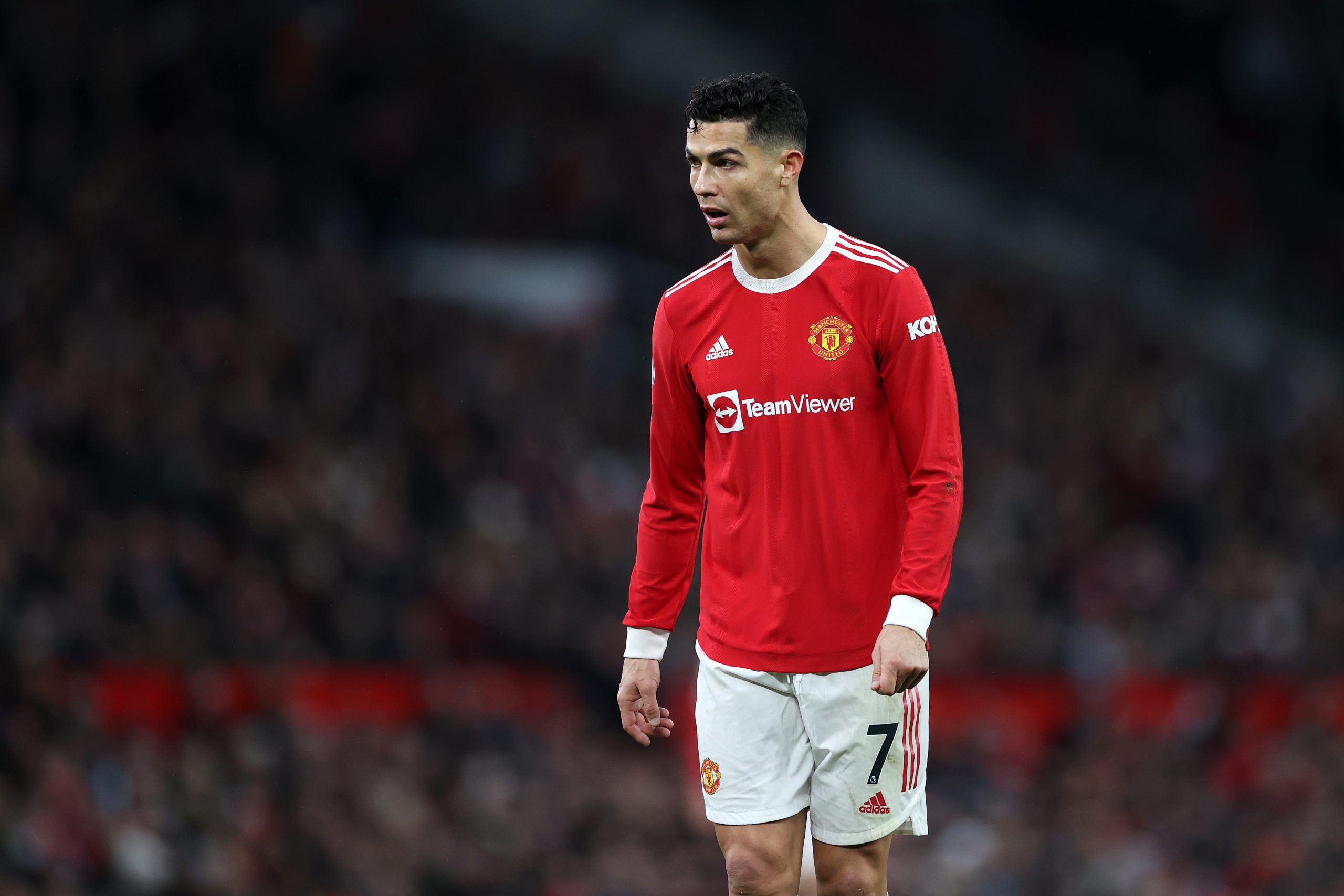 Jamie Carragher believes Manchester United should let Cristiano Ronaldo leave after pre-season drama.