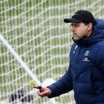 Manchester United dealt a potential blow as Mauricio Pochettino could stay put at PSG .