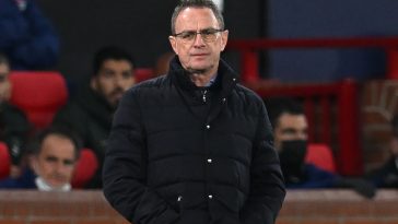 Manchester United first-team players left unimpressed by interim manager Ralf Rangnick's coaching staff.