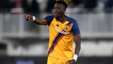 Manchester United dealt a transfer blow as Tammy Abraham is likely to stay at AS Roma.