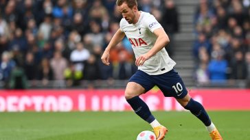 Tottenham Hotspur striker Harry Kane is' curious' to hear out Manchester United before making a decision on his future.