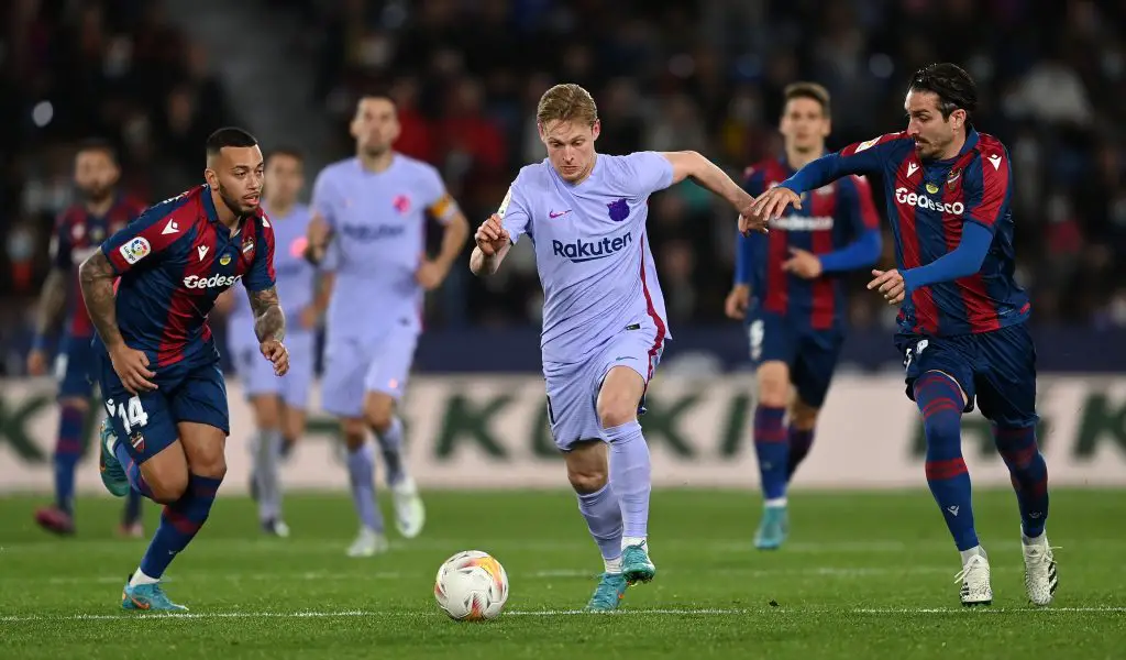 Barcelona star Frenkie de Jong set to reject Manchester United transfer attempt. (Photo by David Ramos/Getty Images)
