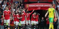 Manchester United players split between themselves in the dressing room amid reports of fights between two rival groups.