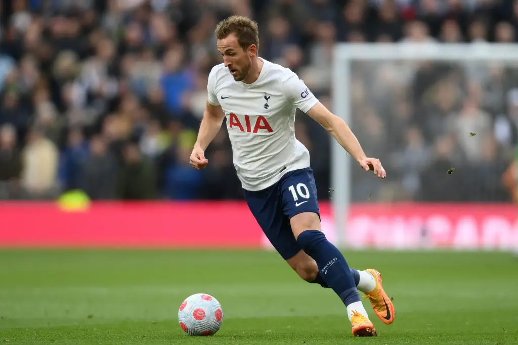 Tottenham Hotspur striker Harry Kane 'curious' to hear out Manchester United before making a decision on his future. (Photo by Mike Hewitt/Getty Images)