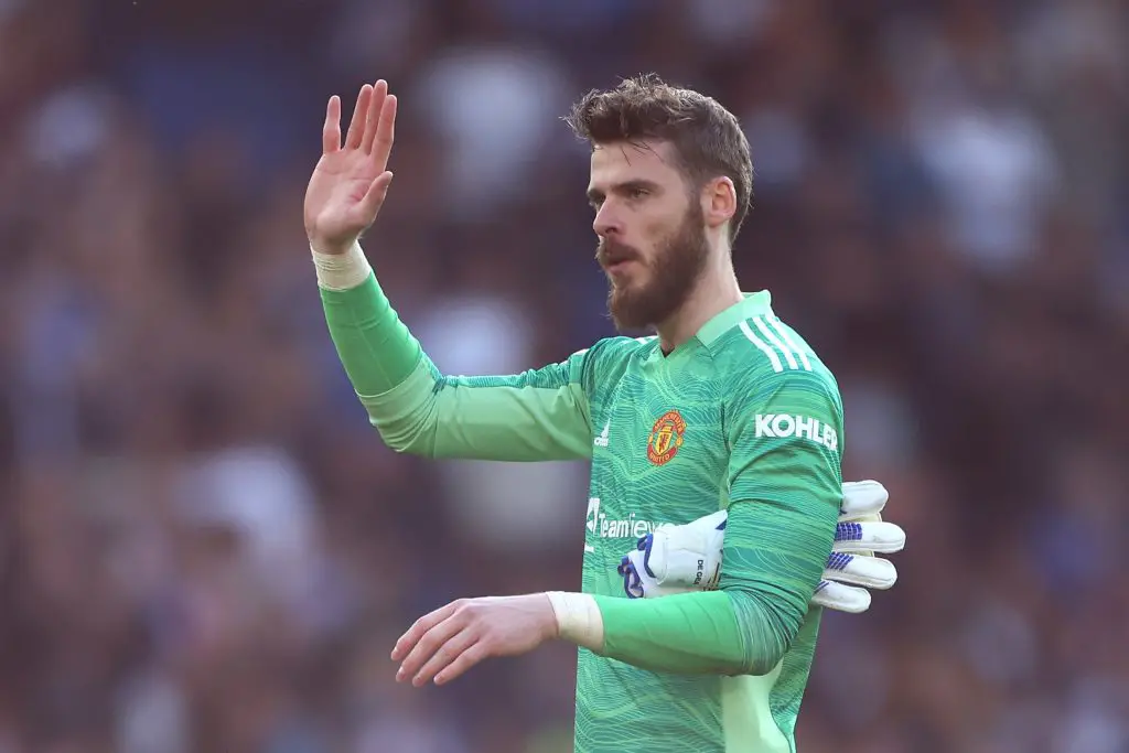 Gabriel Agbonlahor feels Manchester United ace David de Gea doesn't deserve a new contract.