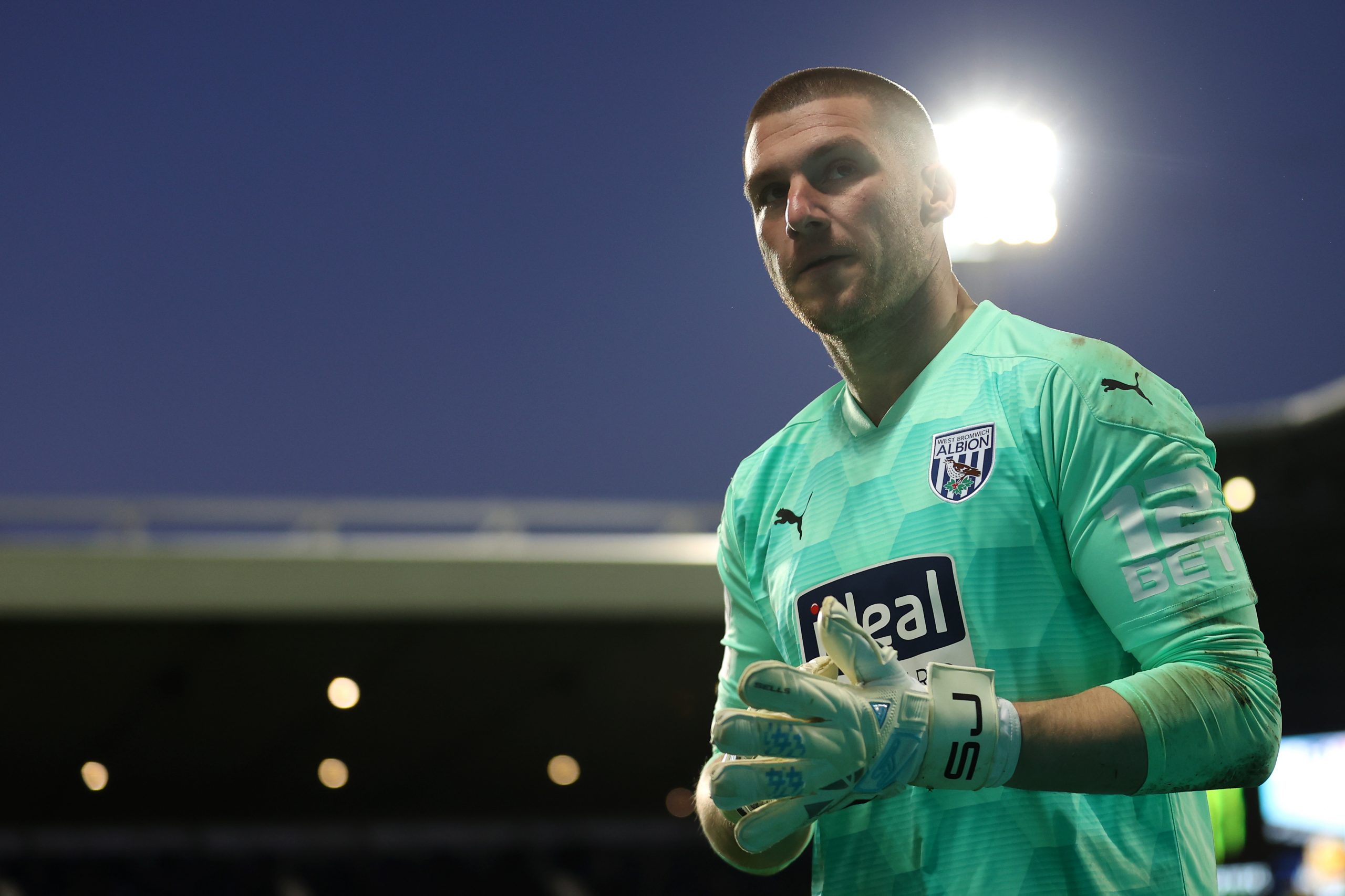 Sam Johnstone of West Bromwich Albion looks on during a PL match against West Ham United. (Photo by Molly Darlington - Pool/Getty Images)