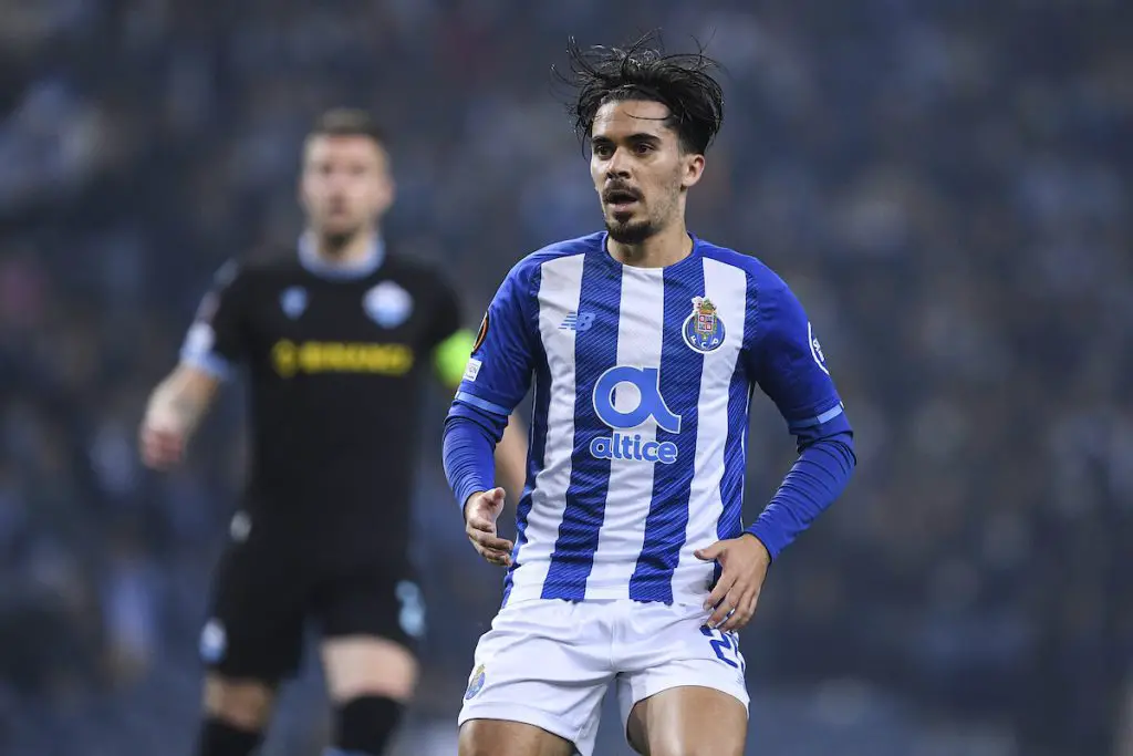 Transfer News: Manchester United leading the race for Porto star Vitinha. (Photo by Octavio Passos/Getty Images)