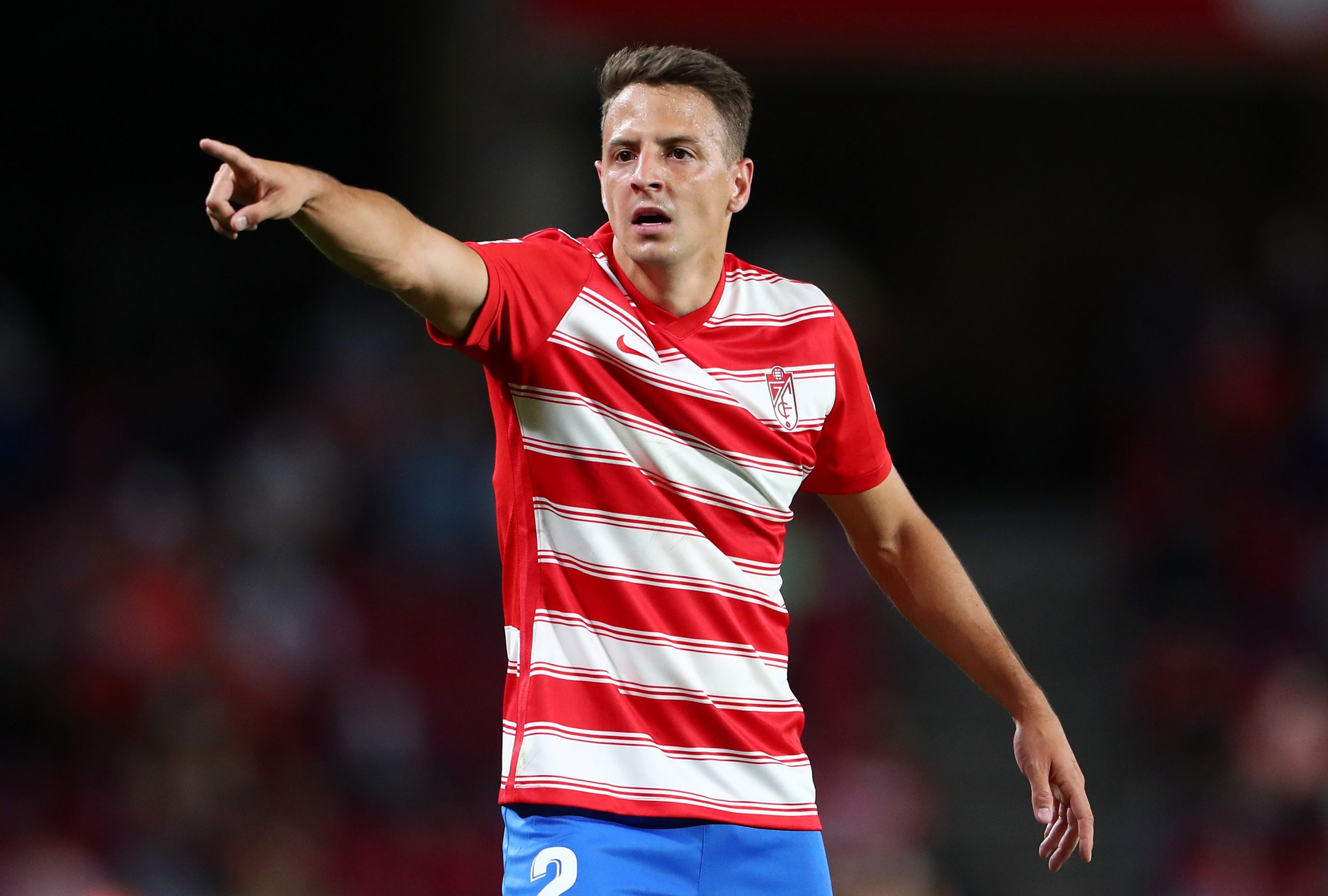Erik ten Hag pushing to get Santiago Arias with Manchester United ready to make an offer.