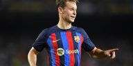 Manchester United will try to pursue Frenkie de Jong again next summer.