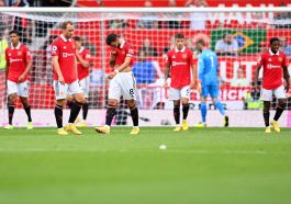 Bruno Fernandes, Christian Eriksen, Tyrell Malacia, Raphael Varane, and Lisandro Martinez in action for Manchester United against Arsenal.