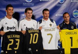 Cristiano Ronaldo and Iker Casillas of Real Madrid with David Beckham and Landon Donovan of LA Galaxy. (Photo by Kevork Djansezian/Getty Images)