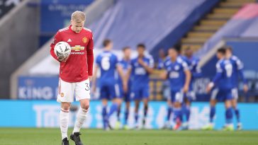 Manchester United want 'some kind of return' to part ways with out-of-favour midfielder Donny van de Beek.