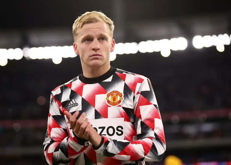Donny van de Beek 'looking for a way out' of Manchester United next summer.