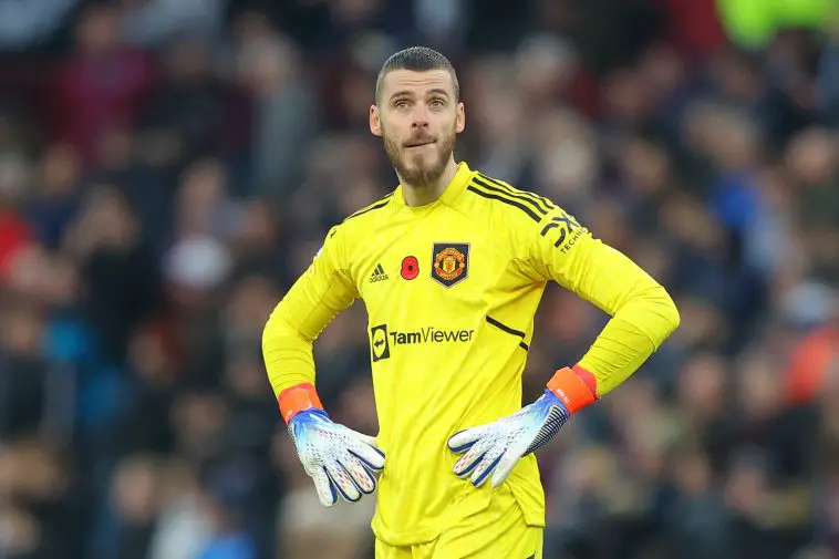 David De Gea of Manchester United looks dejected following their side's defeat in the Premier League match between Aston Villa and Manchester United at Villa Park on November 06, 2022 in Birmingham, England.