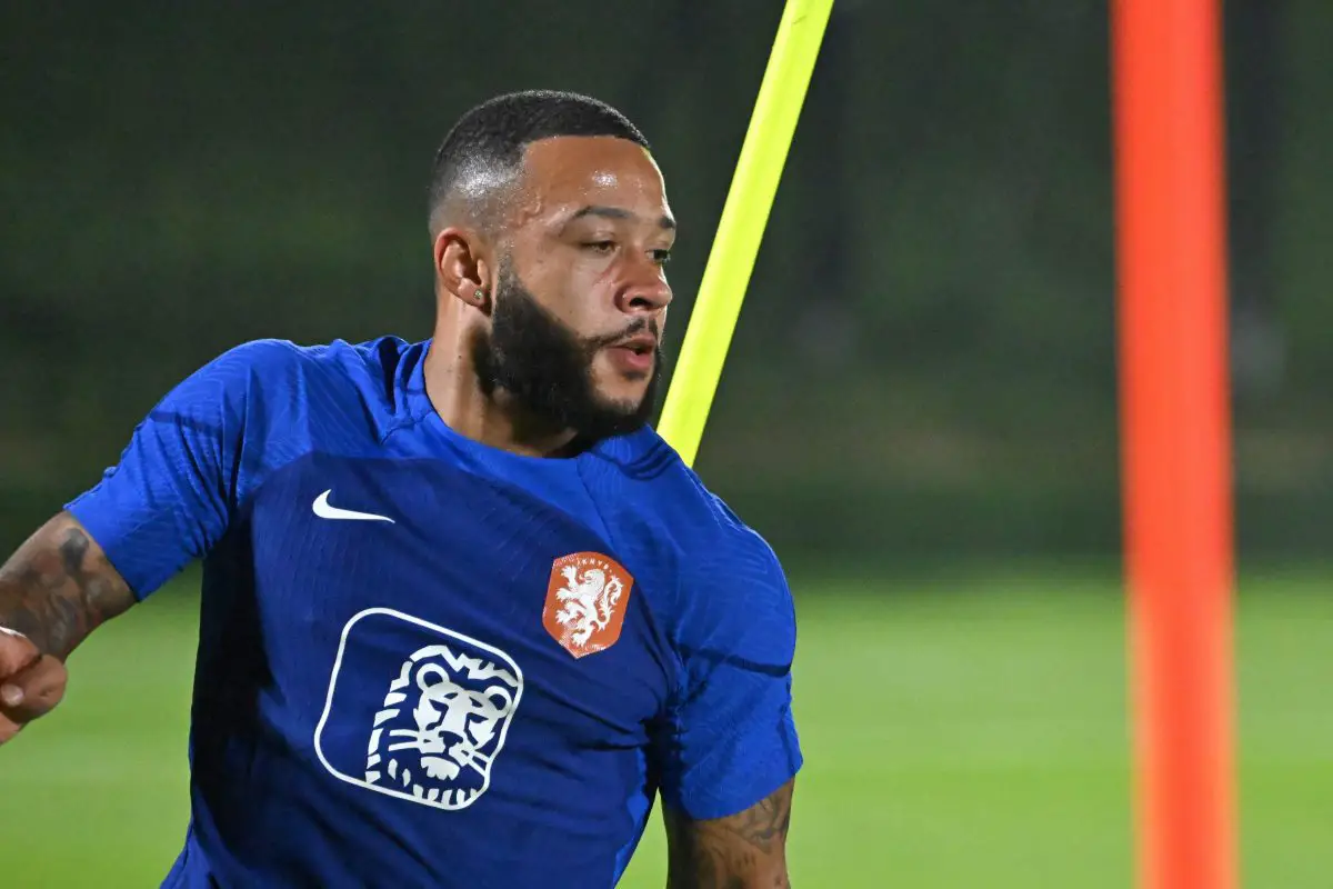 Manchester United are ramping up their efforts to sign the Netherlands and Barcelona star Memphis Depay. 