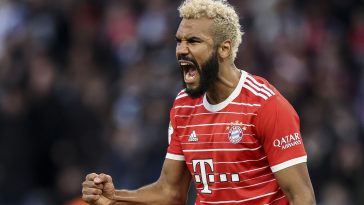 Eric Choupo-Moting being 'seriously' considered by Manchester United for January transfer.