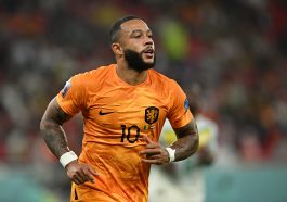 Memphis Depay of The Netherlands in action during the FIFA World Cup Qatar 2022 Group A match between Senegal and Netherlands at Al Thumama Stadium on November 21, 2022 in Doha, Qatar.