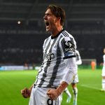 Dusan Vlahovic of Juventus celebrates after scoring their side's first goal during the Serie A match between Torino FC and Juventus at Stadio Olimpico di Torino on October 15, 2022 in Turin, Italy