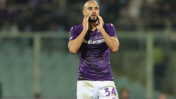 Sofyan Amrabat 'training alone' at Fiorentina amidst Manchester United interest.