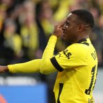 Youssoufa Moukoko not close to new Borussia Dortmund contract amidst Manchester United interest.