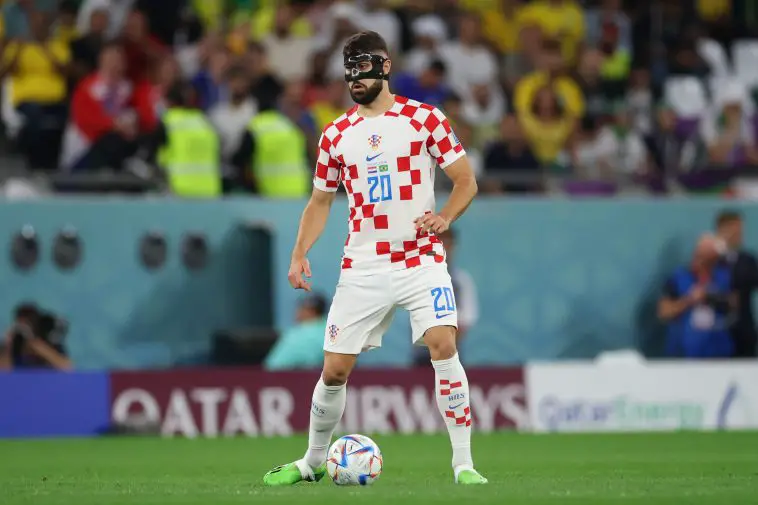 Josko Gvardiol of Croatia controls the ball.