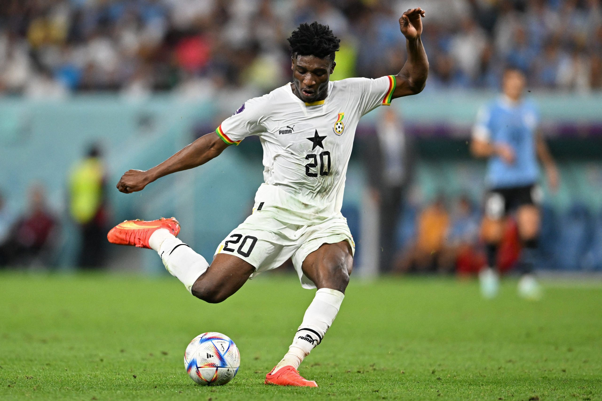 Ghana's midfielder #20 Mohammed Kudus shoots during the Qatar 2022 World Cup Group H football match between Ghana and Uruguay at the Al-Janoub Stadium in Al-Wakrah, south of Doha on December 2, 2022. (Photo by Raul ARBOLEDA / AFP) (Photo by RAUL ARBOLEDA/AFP via Getty Images)