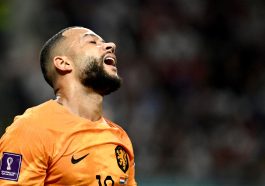 Netherlands' forward #10 Memphis Depay reacts during the Qatar 2022 World Cup round of 16 football match between the Netherlands and USA at Khalifa International Stadium in Doha on December 3, 2022