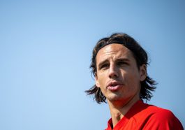 Switzerland's goalkeeper Yann Sommer takes part in a training session at the University of Doha training facilities in Doha on December 5, 2022, on the eve of the Qatar 2022 World Cup Round of 16 football match between Portugal and Switzerland