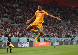 Denzel Dumfries of Netherlands celebrates after scoring the team's third goal during the FIFA World Cup Qatar 2022 Round of 16 match between Netherlands and USA at Khalifa International Stadium on December 03, 2022 in Doha, Qatar.