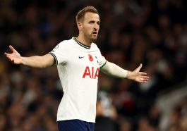 Manchester United open to signing Tottenham Hotspur striker Harry Kane for free .