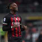 Rafael Leao 'close' to agreeing new AC Milan contract amidst Manchester United interest.