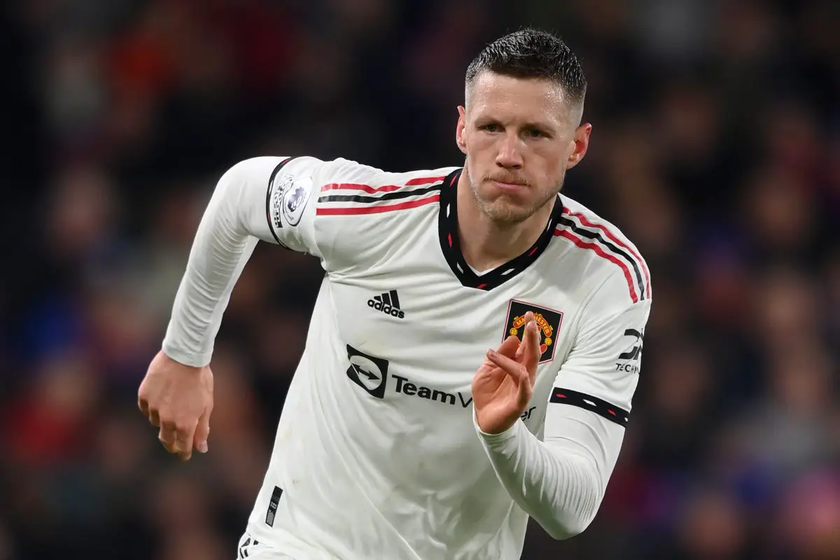 Rio Ferdinand feels Manchester United should not play Wout Weghorst as number 10. 