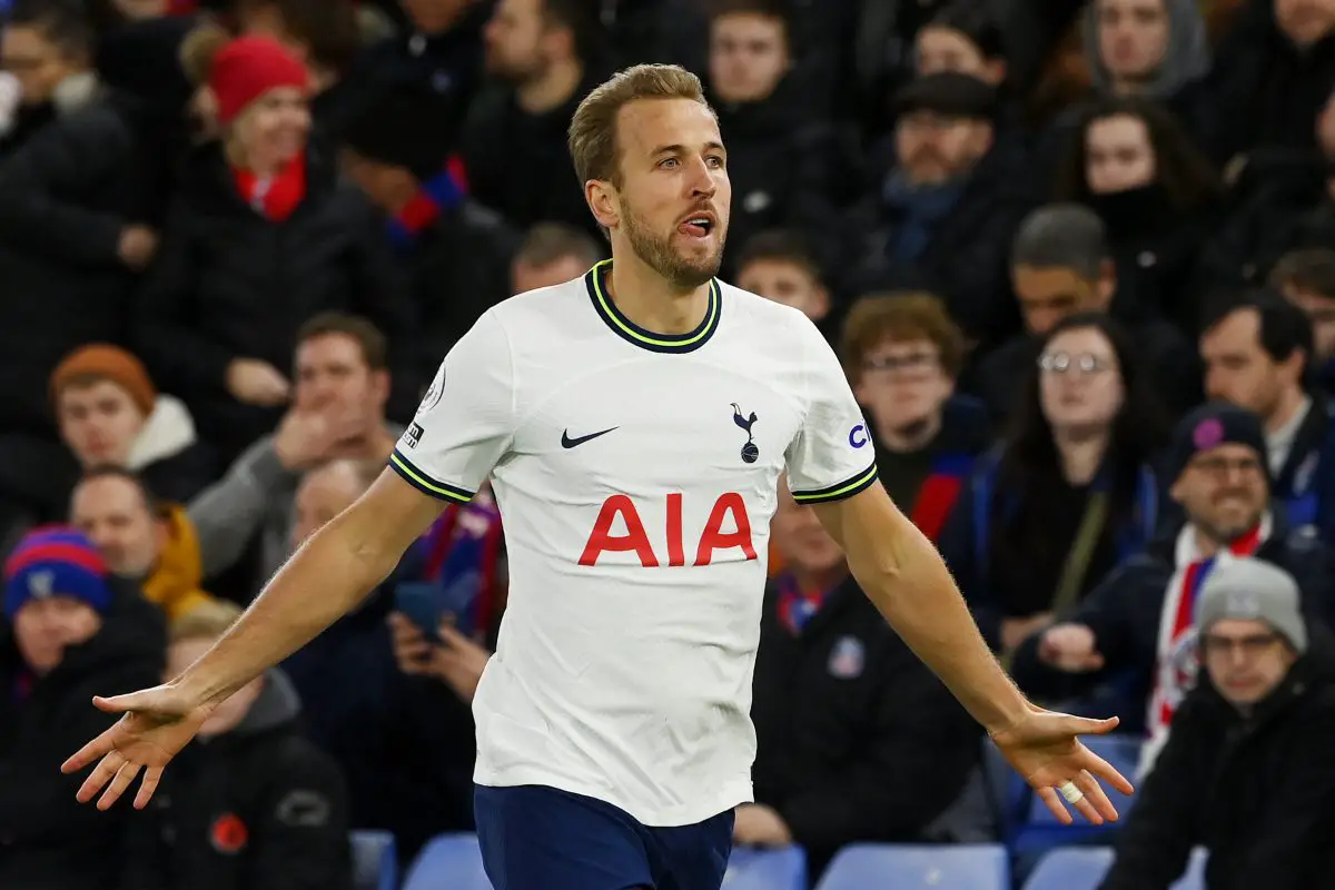 Tottenham Hotspur confident of tying down Harry Kane to new contract as Manchester United have 'no chance'.