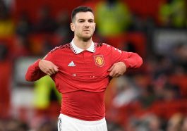 Diogo Dalot substitution during Manchester United vs Charlton Athletic a "precaution" amidst injury concern.